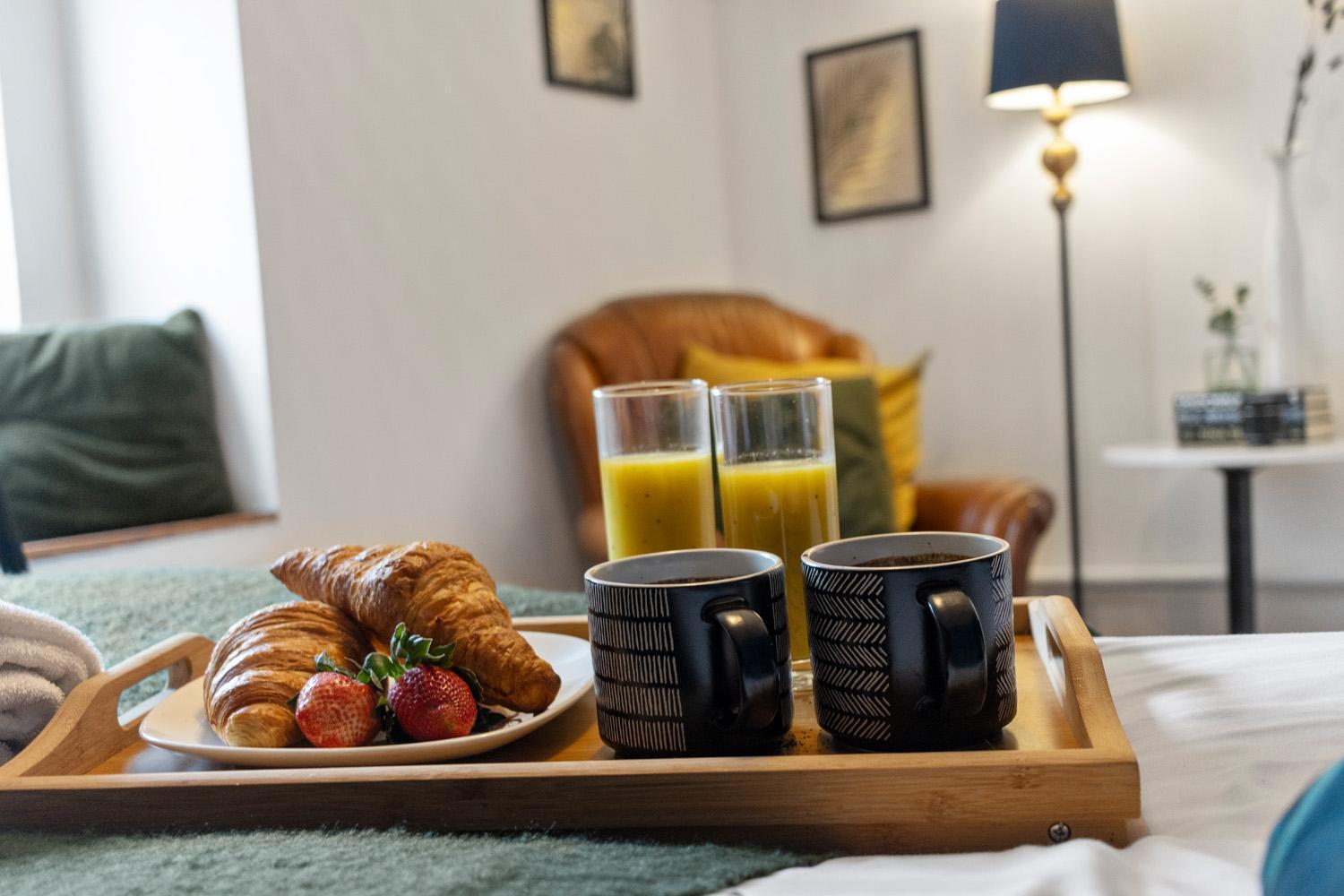 Stylish 2 Bed Apartment Near Beach, Parking, Wifi, Netflix Тинмут Экстерьер фото