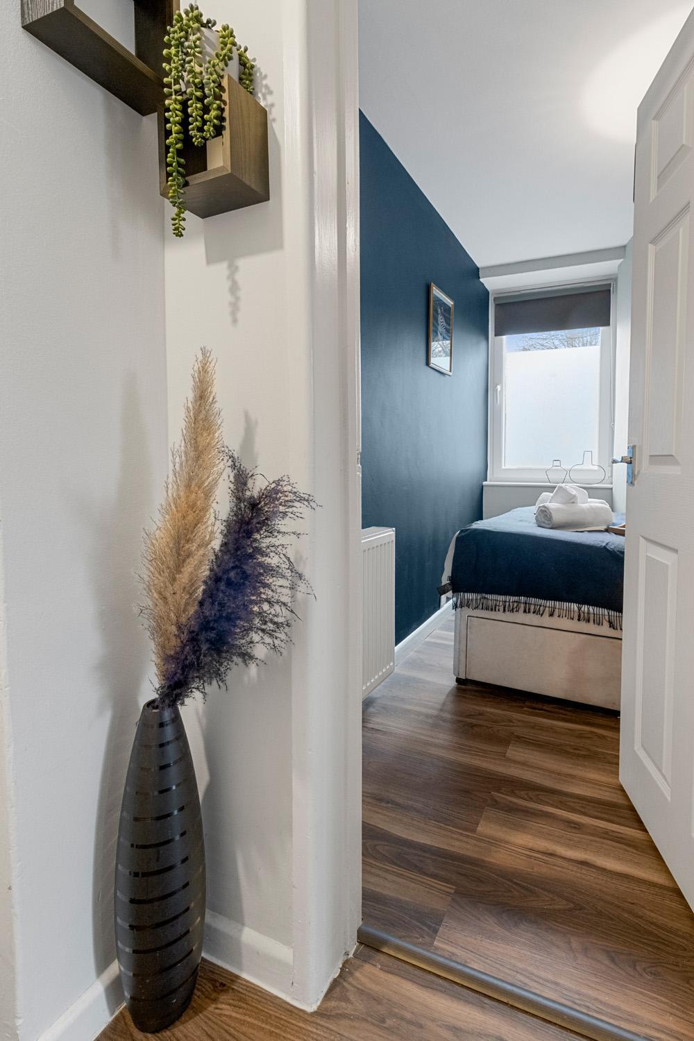 Stylish 2 Bed Apartment Near Beach, Parking, Wifi, Netflix Тинмут Экстерьер фото