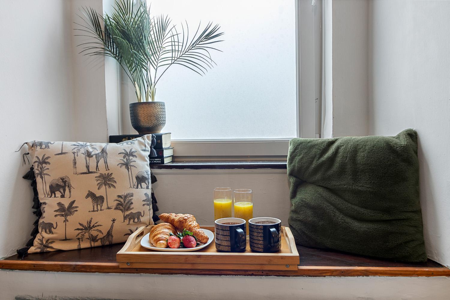 Stylish 2 Bed Apartment Near Beach, Parking, Wifi, Netflix Тинмут Экстерьер фото